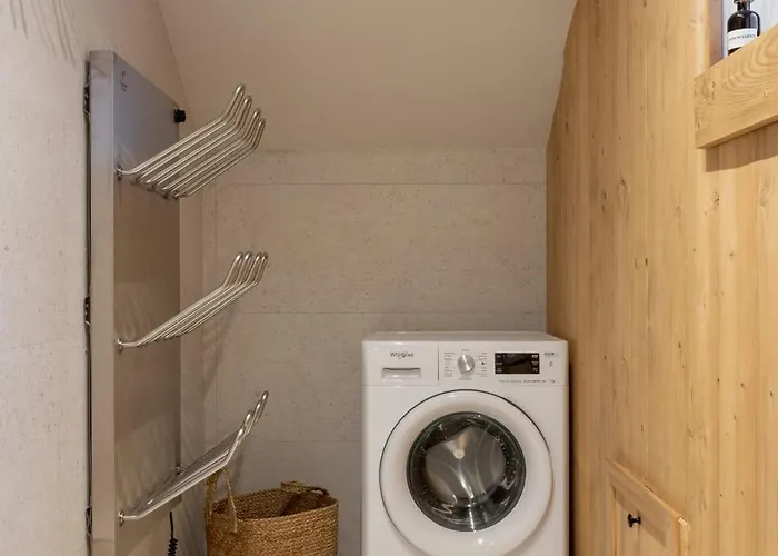 Na Sienkiewicza 29b *